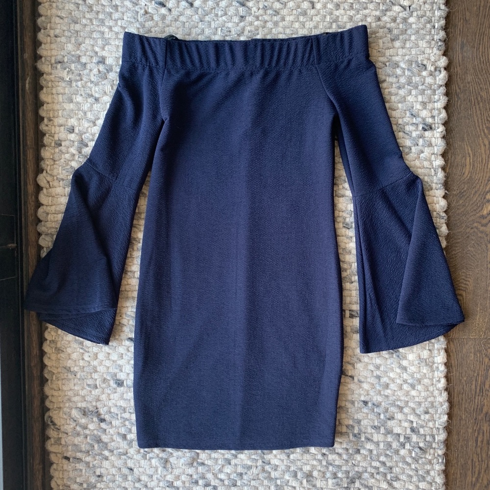 ๐ BCBG โข brand new! - Picture 2 of 4